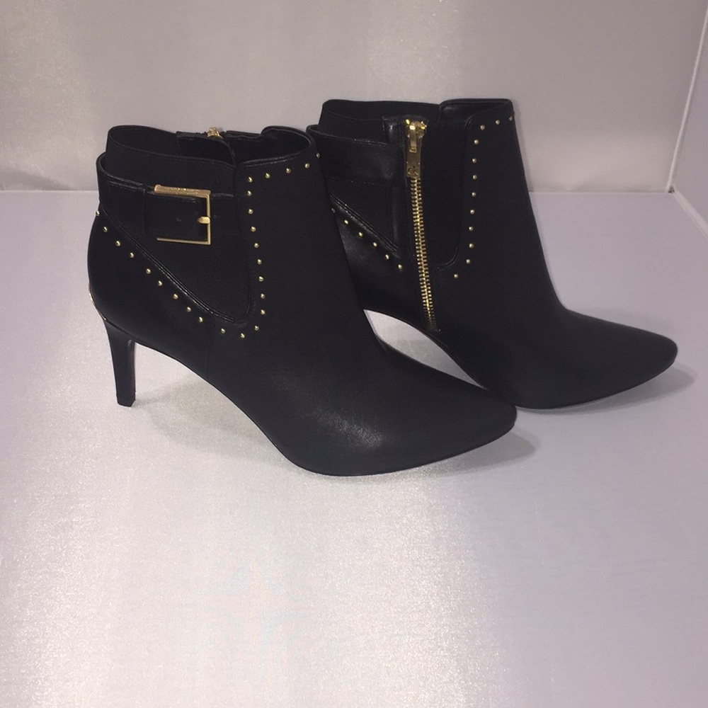 Final Price‼️Calvin Klein Ankle booties
